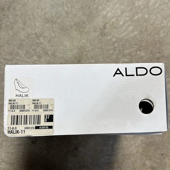 Aldo Halik Grey Suede Wedges Platforms Size 6.5 PreOwned - Picture 7 of 7